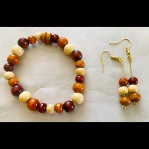 MULTI COLORED ROUND STRETCHY BEADED BRACELET AND EARRINGS SET